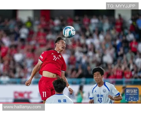 足球队失误频发令球星暴怒 赛场内外引发热议的背后故事